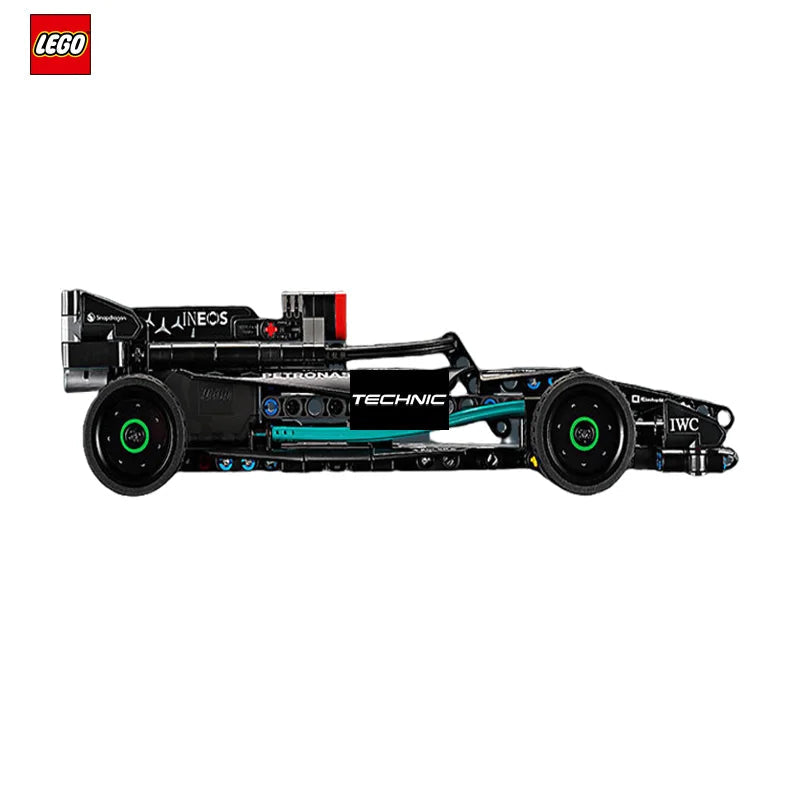 LEGO Mercedes-AMG F1 W14 - Lewis Hamilton - E Performance Pull-Back.
